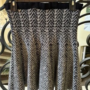 Guess Black and White Chevron Skater Skirt